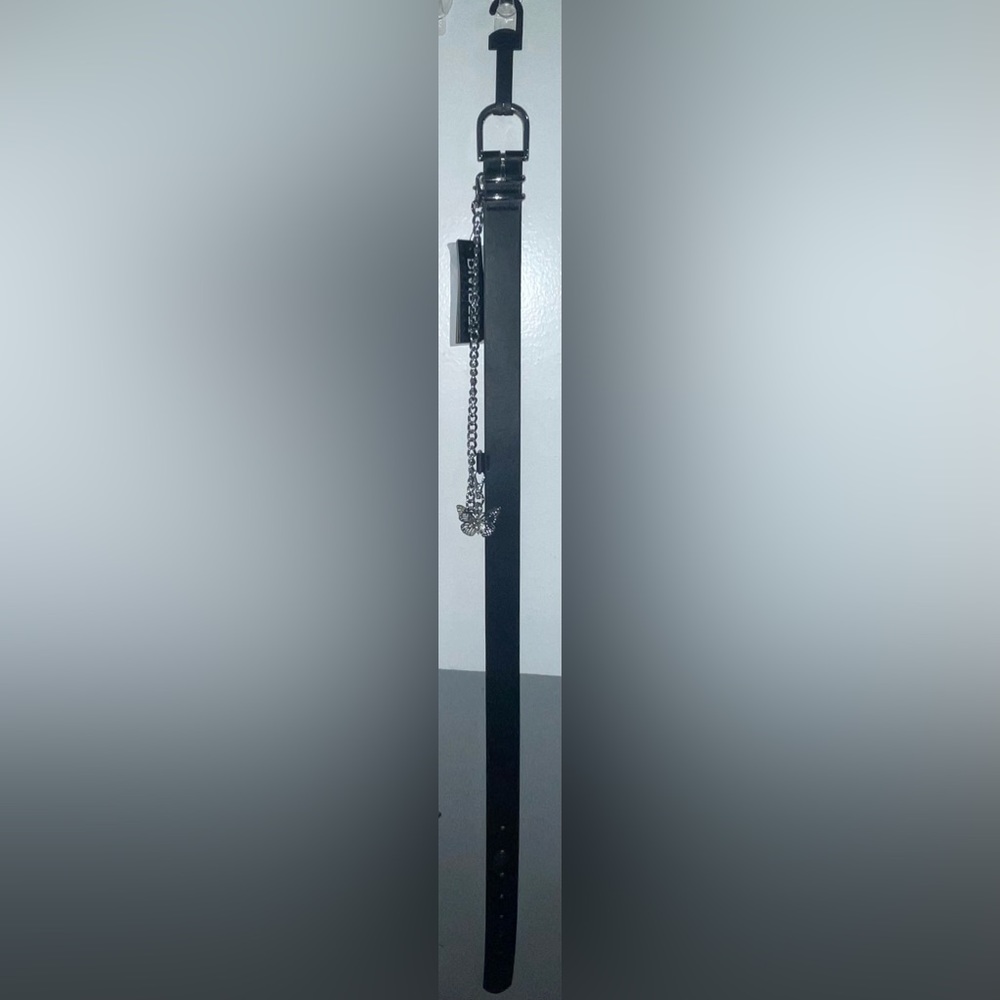 H&M Xs butterfly chain belt